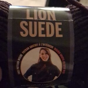 9 Skeins Of Lion Brand Suede Yarn - Rich EGGPLANT
